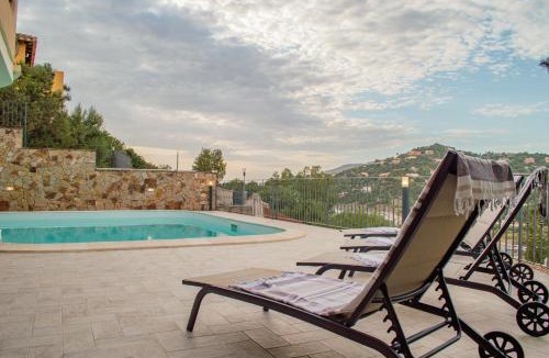 Torre delle Stelle House | Villa Giada