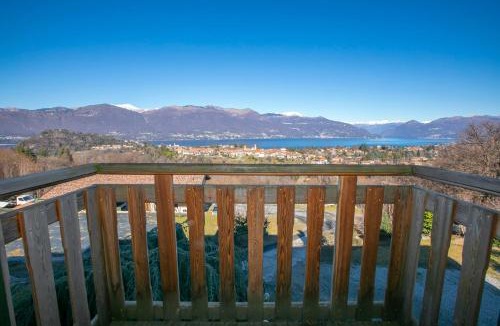 Castelveccana Villa | Villa Giorgia Private Pool - Happy Rentals