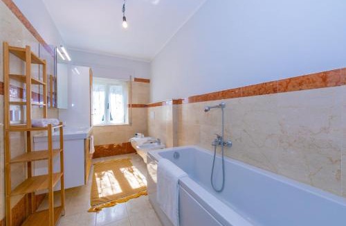 Gemonio Villa | Villa Giulietta Private Pool - Happy Rentals