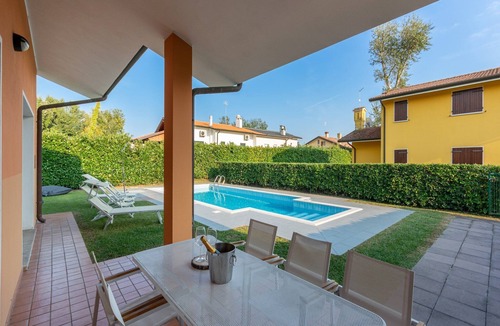 Isola Albarella Villa | Villa in Albarella with Private Pool & Beach