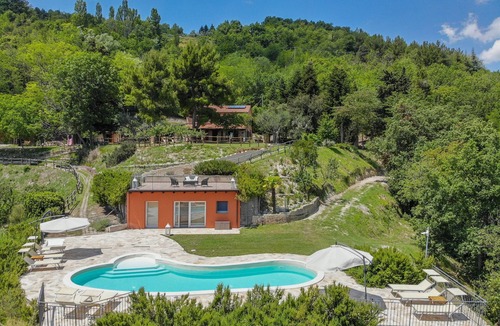 Montefelcino Villa | Villa Ise with pool and magnificent view in Montefelcino, 25 km from the beaches of Fano and Pesaro