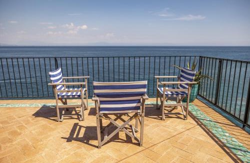 Cetara House | Villa Levante - Direct Sea Access - Full Sea View - Amalfi Coast