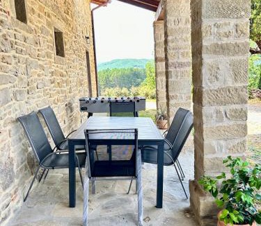 Porrena House | Villa Lux Poggelleri vista unica sul Casentino