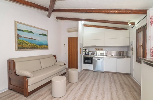 Baja Sardinia Villa | Villa 'Maffy' with Sea View, Wi-Fi and Air Conditioning