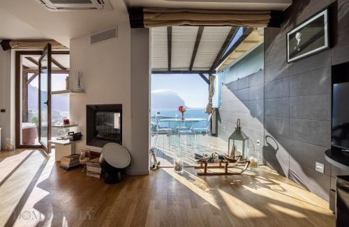 Addaura Apartment | Villa Maurino by DomuSicily