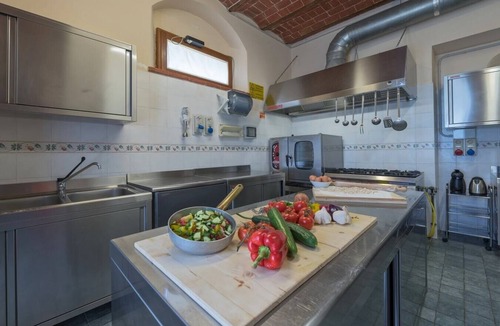 Le Piazze Villa | Villa Meraviglia - private villa ideal for large groups