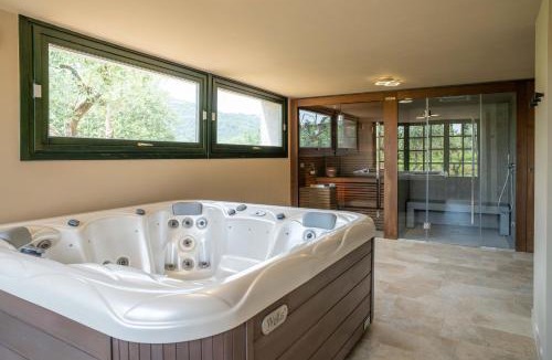 Lumezzane Villa | Villa Mia con SPA e piscina