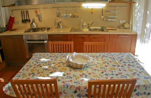 Arcugnano Villa | Villa on the Berici hills 5 Km from Vicenza, big garden, 4 guestrooms, 240m AMSL