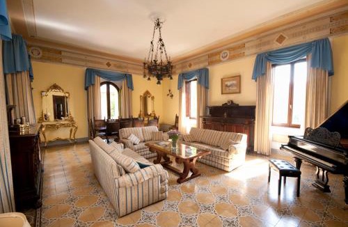 San Pietro in Campo Villa | Villa Pieroni - Barga