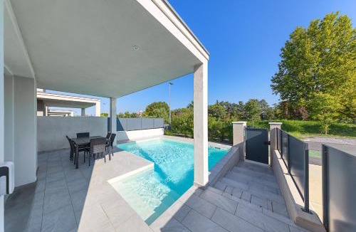 San Benedetto di Lugana Villa | Villa Prestige
