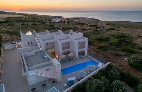 Torre Santa Sabina Villa | Villa Regina Sul Mare