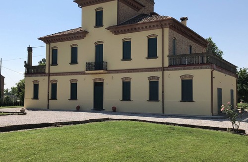 Correzzola Villa | VILLA RELAX - PET FRIENDLY