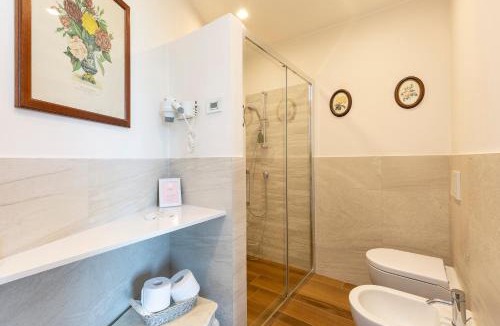 Stresa Apartment | Villa Rubino Apartment con giardino e jacuzzi vista lago