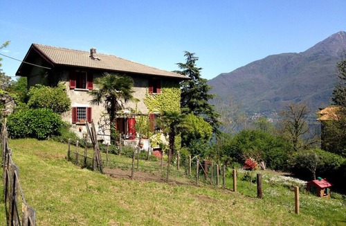 Vignola House | Villa Rustica Comfortable holiday residence