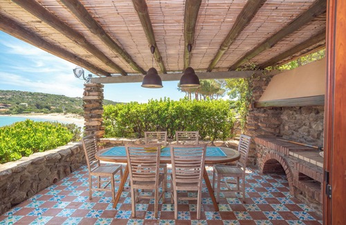 Tiriddo Villa | Villa "Sa Villa de su Mari" on the Beach with direct Access to the Sea