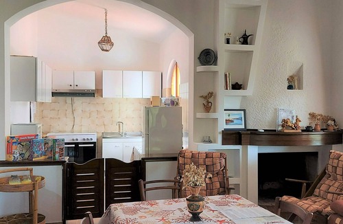 Fluminimaggiore House | Villa surrounded by greenery just minutes from the sea