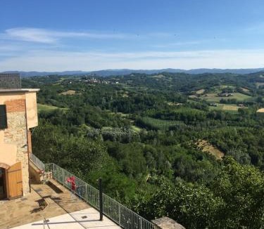 Montaldo Bormida Villa | Villa Sutherland Piemonte with private pool