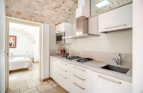San Michele Salentino Villa | Villa Trullo - Four Bedroom Villa, Sleeps 8
