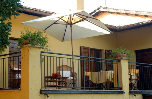 Stroncone House | Villa Umbria - a peaceful oasis surrounded by vineyards in the Todi - Orvieto area