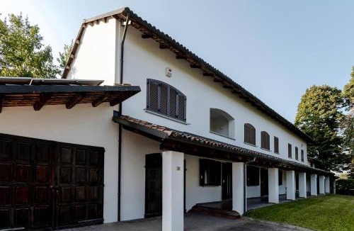 Castelnuovo Calcea Villa | Villa Valleggia with pool