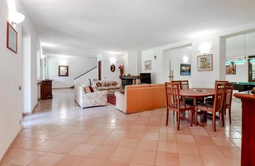Castelnuovo Calcea Villa | Villa Valleggia with pool