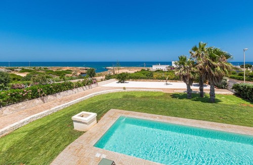 Torre Santa Sabina Villa | Villa Vela by Perle di Puglia