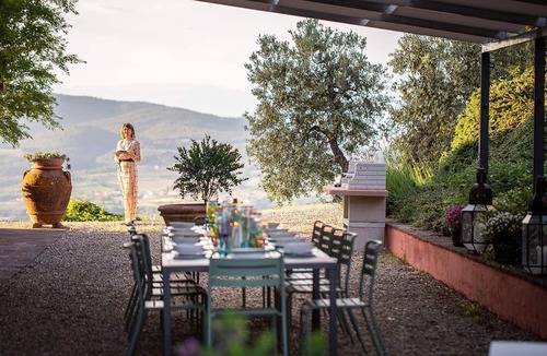 Bobolino Villa | Villa with pool in splendid panoramic location, just 20 minutes from Florence