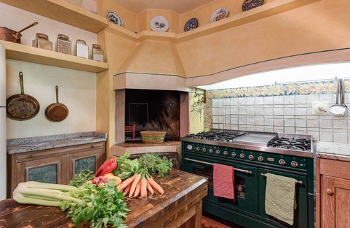 Reggello Villa | Villa with air conditioning, heated pool, sauna, garden, in the Chianti area
