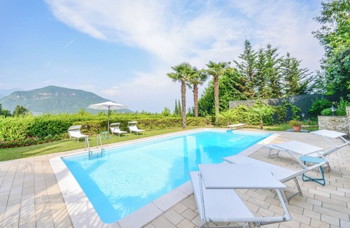 Cunettone-villa Villa | Villa with swimming pool, breathtaking view, pets allowed, for familiesn