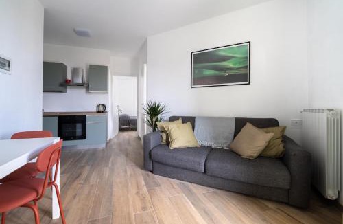 Bergamo Apartment | Villa Zina - Apt Giallo - 10 min from city centre and airport