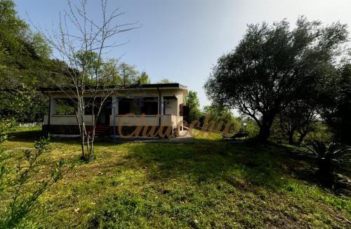 Policastro Bussentino Apartment | Villetta Gentili a due passi dal Mare - Patio e Parcheggio