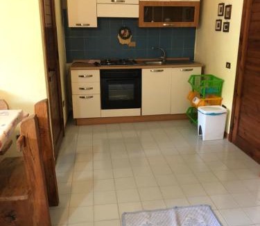 Santa Margherita di Pula House | Villetta Pinus Village, Chia, Sardegna 30 metri dal mare