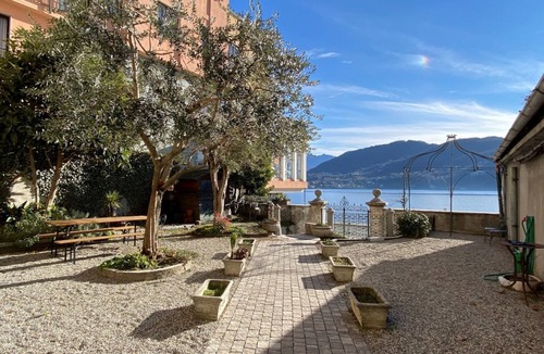 Tremezzo Apartment | Villino De Wels Aparment in Tremezzo
