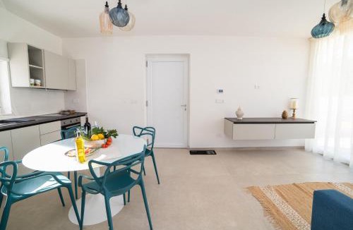 Torre Santa Sabina Apartment | Viola sul mare