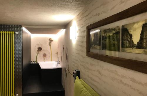 Centro Storico Apartment | VIRASOL IN CITTÁ, bilocale ACQUA
