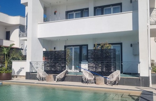Castel Volturno Apartment | Viroga Suite Apartments
