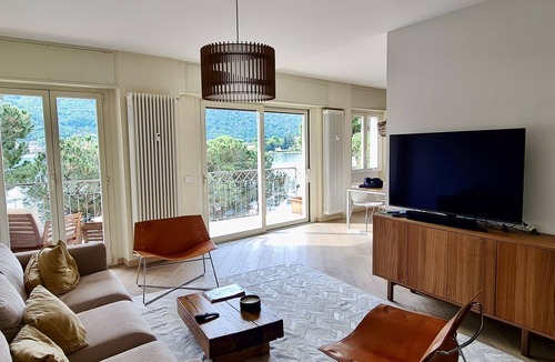 Paratico Apartment | VistaLago Loft