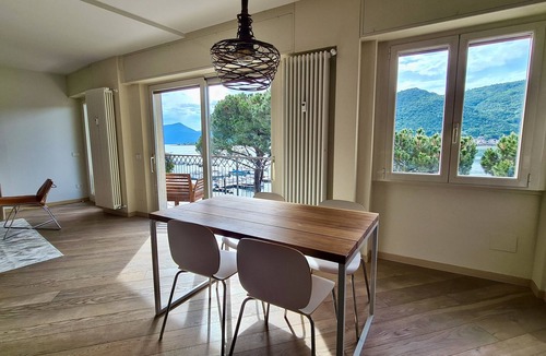 Paratico Apartment | VistaLago Loft
