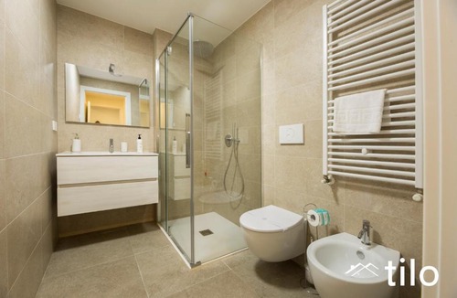 Genoa Apartment | Waterfront Lux 1BR AC Free Parking By Tilo