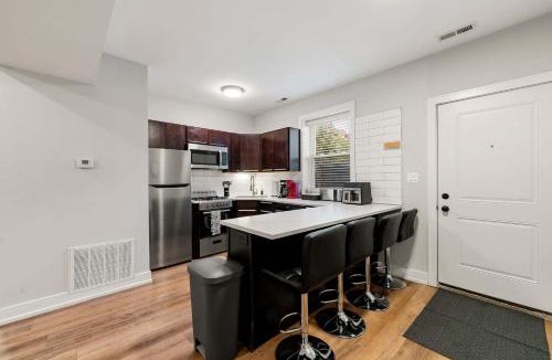 Heart of Chicago Apartment | Welcome to our Charming 2BD 2BA Pilsen Apartment
