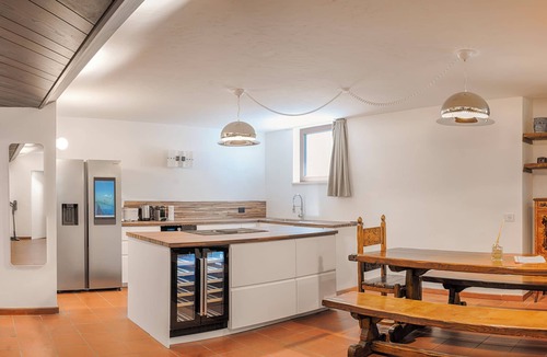 Gries - Quirein Apartment | Wellness Smart Suites