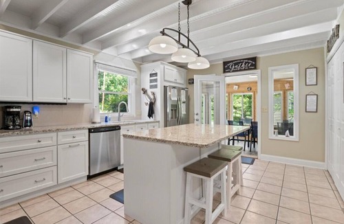 Jacksboro House | 'Whatta View' & No Steps, 2 Slip Covered Dock, Hot Tub, Ping Pong, Pool Table