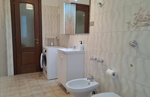 Parella Apartment | White house massauawow