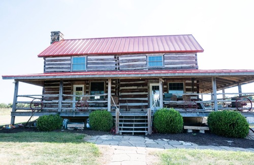 Chamois Cabin | Whitetail Log Cabin
