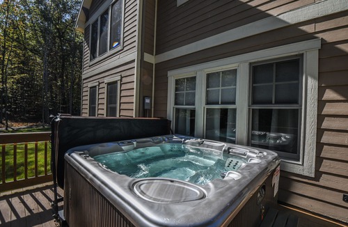 Silver Ridge House | Wine Down | Centrally Located, Hot Tub, Pool Table