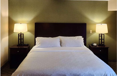 Kittanning Hotel | Wingate by Wyndham Kittanning