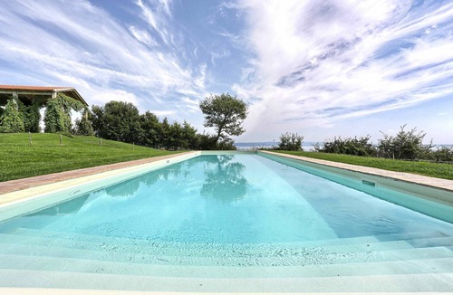 Gradoli Villa | Wonderful private villa with WIFI, private pool, TV, veranda, panoramic view and parking