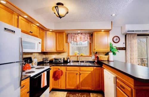 Briar Crest Woods House | WOW! Ultimate Pocono Retreat with Hot Tub, Fire Pit & Lake Access