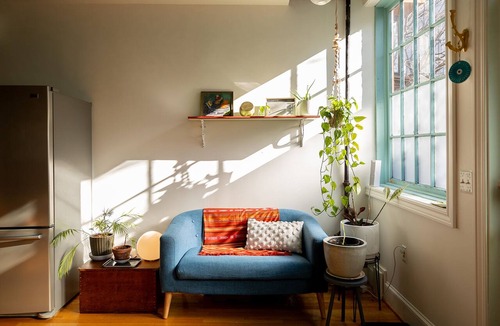 Fells Point Apartment | Wyatt's Saloon Guest House 2