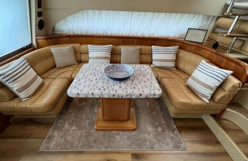 Porto San Giorgio Boat Rental | YACHT-KYRAL⭑⭑⭑⭑⭑Clima, Salotto, Wi-Fi,Bollicine